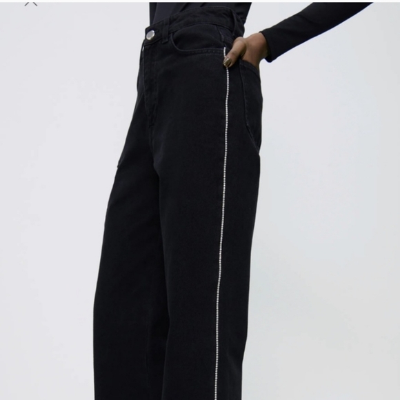 SOLD - Picture 2 of 4